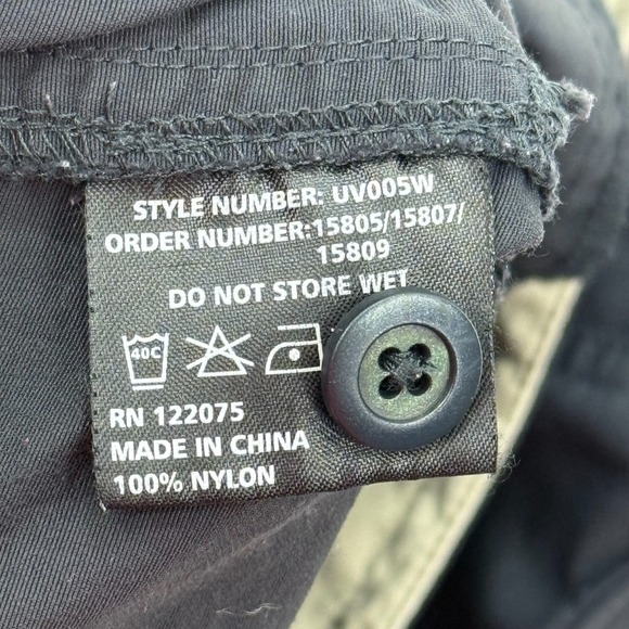 Gill‎ UV Tec Shorts Adjustable Waist Womens 8 Graphite Gray Lightweight Sailing - Picture 10 of 12